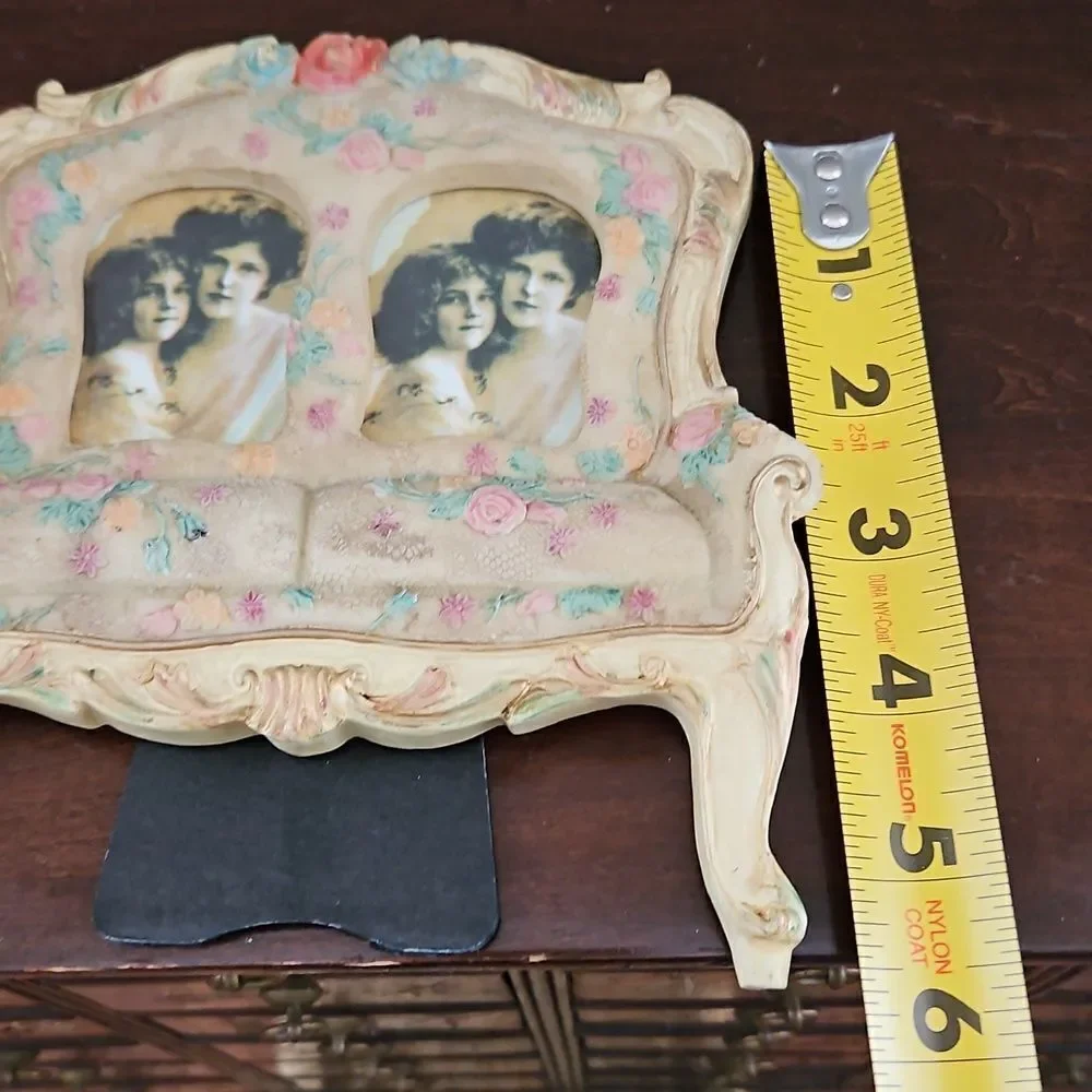 Vintage Ceramic Floral Sofa Photo Frame